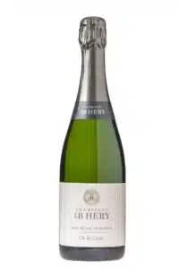 Bouteille de Champagne J.B. Héry Brut Blanc de Blancs Or de Craie sur fond blanc, photographie produit par SL-photographie à Châlons-en-Champagne.